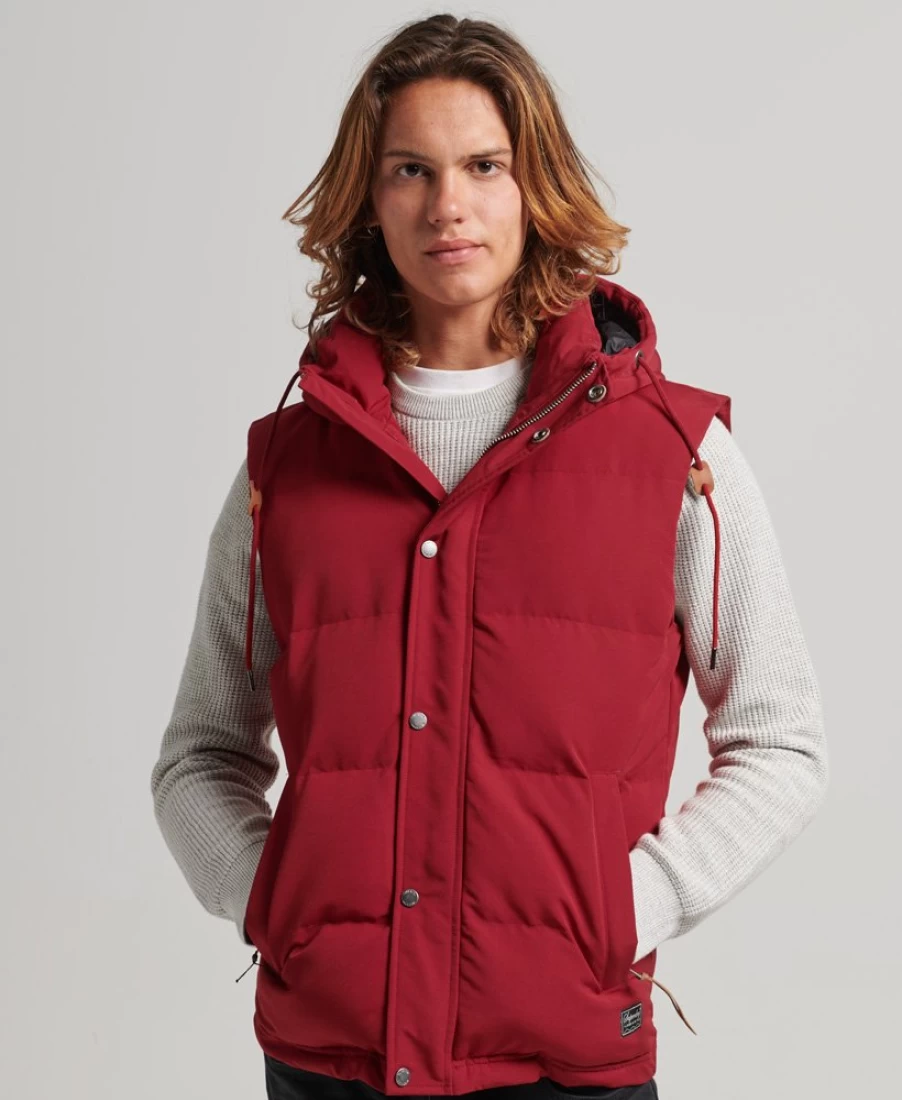 Superdry | E&M Stores Everest Gilet Red