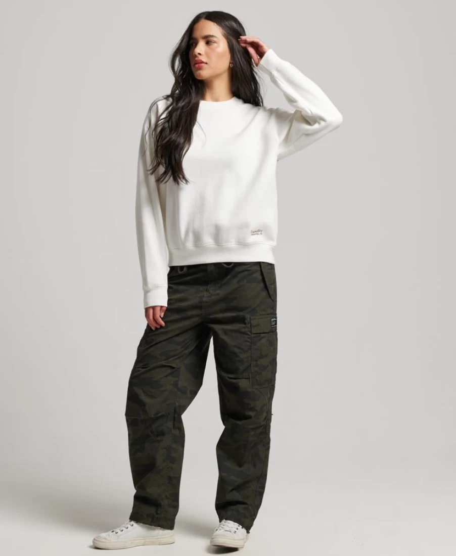 Superdry | E&M Stores Ess Logo Sweatshirt Off White